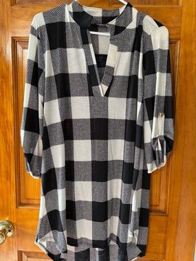 HEIMISH USA Black and White Plaid Tunic